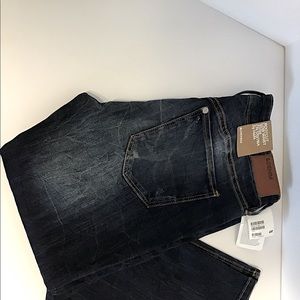 New denim wash jeans 31/34 Bootcut by H&M.  Good condition never worn.